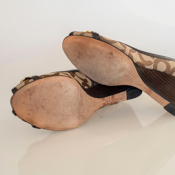 Coach wedge womans shoe size 6 - Picture 6 of 6